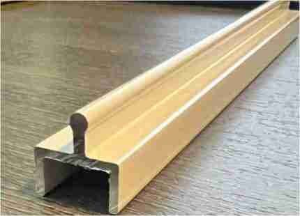 Extruded Aluminum Bottom Track